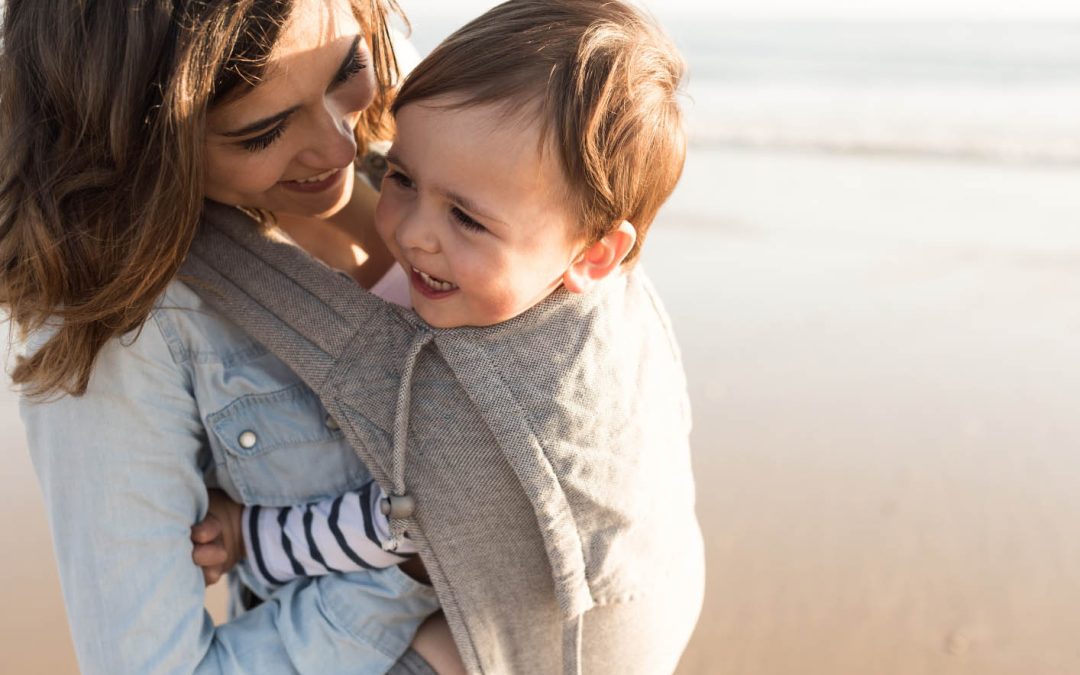 Comment choisir son porte bébé ou son écharpe de portage ?